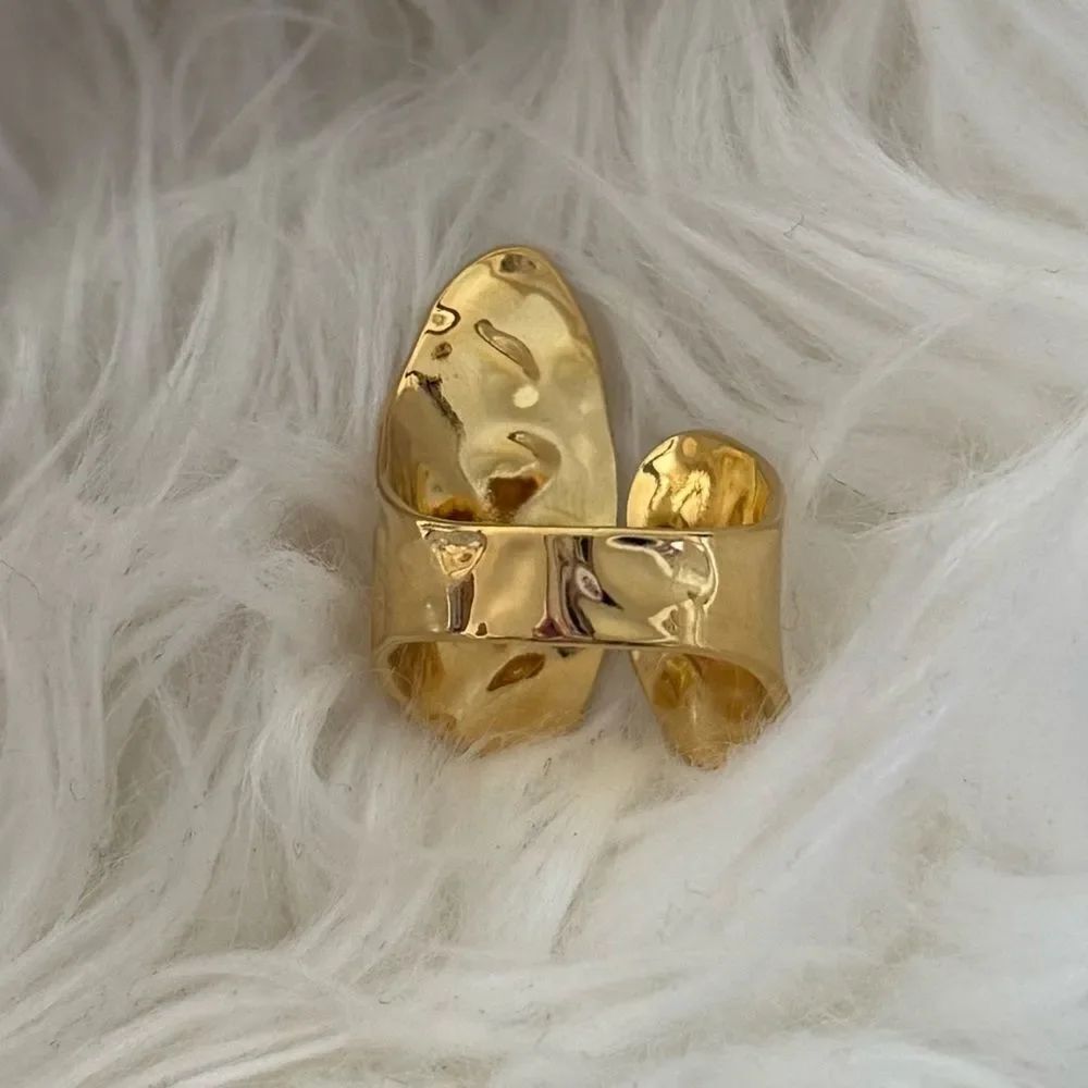 Gold Abstract ring - Picture 2 of 2